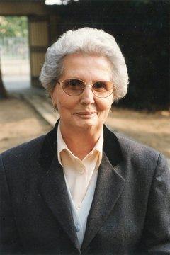 Avogadri Bambina Ved. Milani