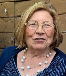Minucelli Lya In Piazzi