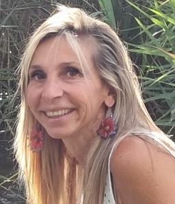 Cancelli Ketty In Zinesi