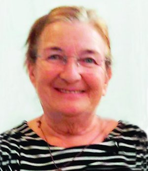 Salvi Elvira In Carrara