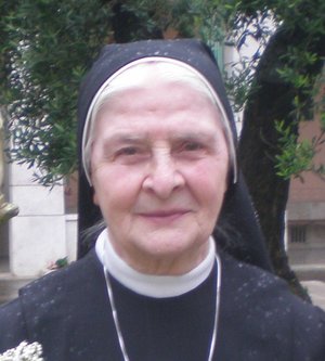 Rota Clarisa Suor