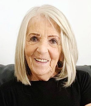 Magni Elena In Togni